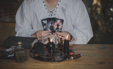  Tarot kartları, tahmin konsepti, Slav büyüsü. Avrupa, Kiev Ukrayna, 12 Haziran: Illustrative Editorial    