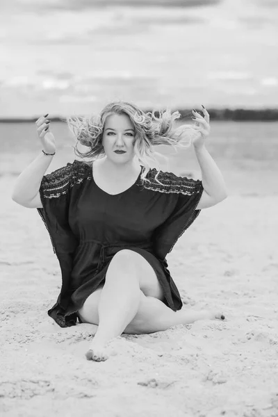 Nice Size Model Beach European Woman Casual Dress Big Size — Stockfoto