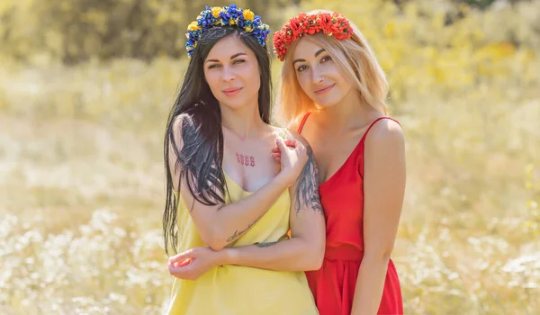 Women Ethnic Dresses Flower Wreath Hair Concept Beauty Slavic Women — стокове фото