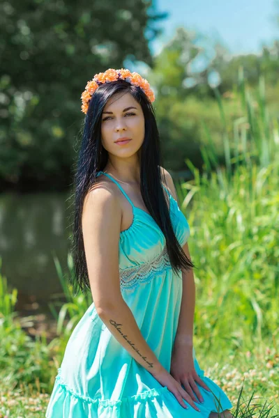 Woman Ethnic Dress Flower Wreath Hair Concept Beauty European Girl — Stock Photo, Image