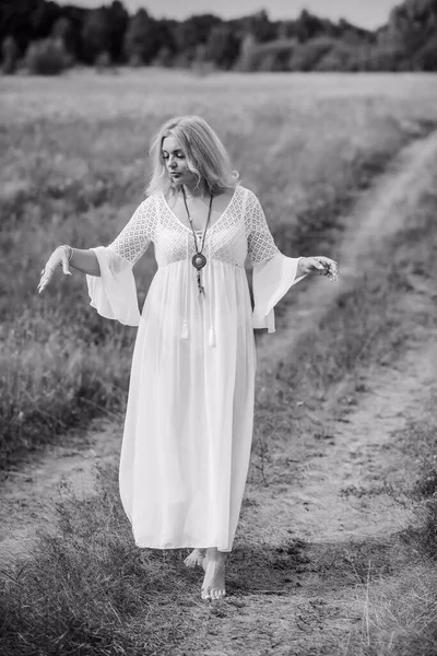 Ethnic Hippie Woman Posing Boho Long White Lace Dress Nature —  Fotos de Stock