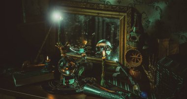 Cadılar Bayramı için sihirli şeyler, parti için dekor ve tasarım, detayları kapat, kutlama konsepti