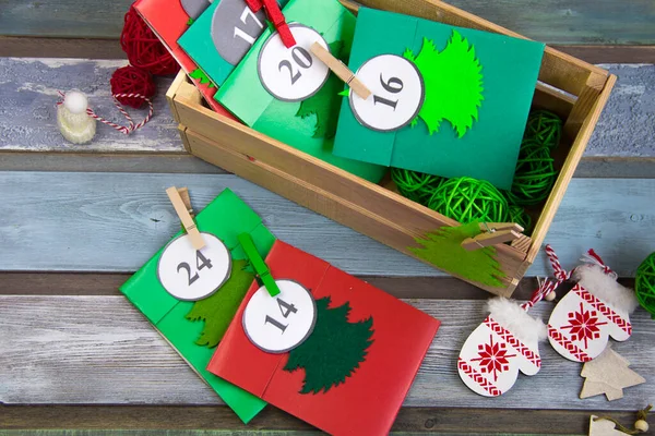 Christmas Advent Calendar Table Wooden Box Multicolored Envelopes Made Hand — Stock Photo, Image