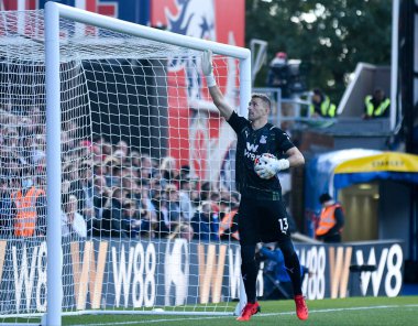LONDON, ENGLAND - 3 Ekim 2021: Vicente Guaita Panadero of Palace, Crystal Palace FC ile Leicester CIty FC arasında oynanan 2021-22 Premier Lig karşılaşması öncesinde çekilmiştir. Telif Hakkı: Cosmin Iftode / Picstaff