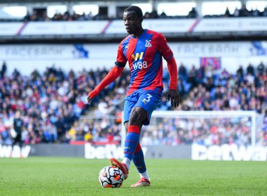 LONDON, ENGLAND - 3 Ekim 2021: Tyrick Kwon Mitchell (Saray 'dan) 2021-22 Premier Lig maçında Selhurst Park' taki Crystal Palace FC ile Leicester CIty FC arasında çekilmiştir. Telif Hakkı: Cosmin Iftode / Picstaff