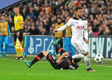 LONDON, ENGLAND - NOVEMBER 2, 2016: Tottenham 'dan Kyle Walker, Tottenham Hotspur ile Bayern Leverkusen arasında oynanan UEFA Şampiyonlar Ligi E Grubu maçı sırasında Wembley Stadyumu' nda görüntülendi. Telif Hakkı: Cosmin Iftode / Picstaff