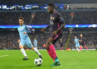 MANCHESTER, ENGLAND - NOVEMBER 1, 2016: Barcelona 'dan Samuel Umtiti Manchester City ve FC Barcelona arasında oynanan UEFA Şampiyonlar Ligi C Grubu maçı sırasında Manchester Stadyumu' nda görüntülendi. Telif Hakkı: Cosmin Iftode / Picstaff