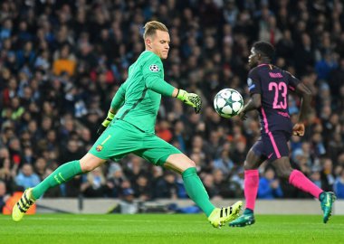 MANCHESTER, ENGLAND - NOVEMBER 1, 2016: Barcelona 'dan Marc-Andre ter Stegen Manchester City ve FC Barcelona arasında oynanan UEFA Şampiyonlar Ligi C Grubu maçı sırasında Manchester Stadyumu' nda görüntülendi. Telif Hakkı: Cosmin Iftode / Picstaff
