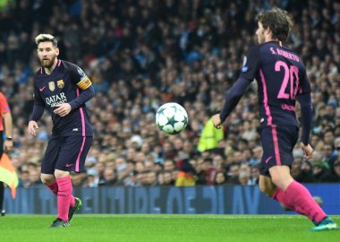 MANCHESTER, ENGLAND - NOVEMBER 1, 2016: Manchester City of Manchester Stadyumu 'nda oynanan UEFA Şampiyonlar Ligi C Grubu maçında Lionel Messi' nin görüntüsü çekildi. Telif Hakkı: Cosmin Iftode / Picstaff