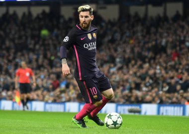 MANCHESTER, ENGLAND - NOVEMBER 1, 2016: Manchester City of Manchester Stadyumu 'nda oynanan UEFA Şampiyonlar Ligi C Grubu maçında Lionel Messi' nin görüntüsü çekildi. Telif Hakkı: Cosmin Iftode / Picstaff