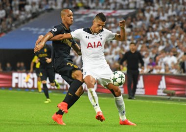 Monaco 'dan Fabinho (L) ve Tottenham' dan Erik Lamela (R) Tottenham 'da Tottenham Hotspur ve AS Monaco arasında oynanan UEFA Şampiyonlar Ligi E Grubu maçı sırasında resmedildi. Telif Hakkı: Cosmin Iftode / Pic