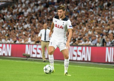 MANCHESTER, İngiltere - 14 Eylül 2016: Tottenham 'dan Ben Davies, Tottenham Hotspur ve AS Monaco arasında oynanan UEFA Şampiyonlar Ligi E Grubu maçı sırasında Wembley Stadyumu' nda çekildi. Telif Hakkı: Cosmin Iftode / Picstaff