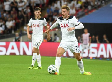 MANCHESTER, İngiltere - 14 Eylül 2016: Tottenham 'dan Christian Eriksen, Tottenham Hotspur ve AS Monaco arasında oynanan UEFA Şampiyonlar Ligi E Grubu maçı sırasında Wembley Stadyumu' nda görüntülendi. Telif Hakkı: Cosmin Iftode / Picstaff