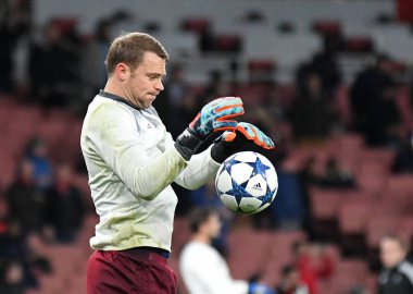 LONDON, ENGLAND - MARCH 7, 2017: Manuel Neuer of Bayern pictured prior to the second leg of the UEFA Champions League Round of 16 game between Arsenal FC and Bayern Munchen at Emirates Stadium. Copyright: Cosmin Iftode/Picstaff