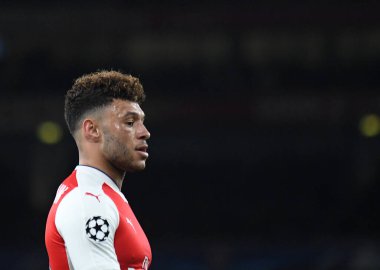 LONDON, ENGLAND - 7 Mart 2017: Alex Oxlade-Chamberlain of Arsenal, Emirates Stadyumu 'nda Arsenal FC ve Bayern Munchen arasında oynanan 16. Telif Hakkı: Cosmin Iftode / Picstaff