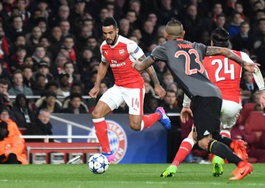 LONDON, ENGLAND - 7 Mart 2017: Arsenal 'den Theo Walcott, Emirates Stadyumu' nda Arsenal FC ve Bayern Münih arasında oynanan UEFA Şampiyonlar Ligi 16. Telif Hakkı: Cosmin Iftode / Picstaff