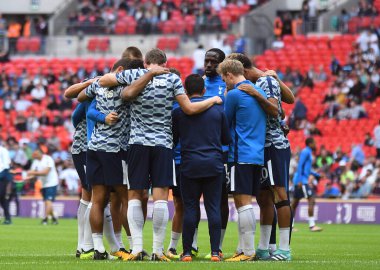 Tottenham oyuncuları Tottenham Hotspur ve Juventus Torino arasında Wembley Stadyumu 'nda oynanan dostluk maçı öncesinde resmedildi. Telif Hakkı: Cosmin Iftode / Picstaff