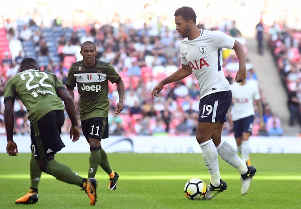 Londres Inglaterra Agosto 2017 Mousa Dembele Tottenham Fotografiado Acción Durante — Foto de Stock