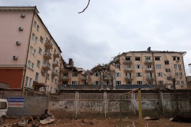 Ukrayna 'nın bir Rus füzesiyle patlamasının sonuçları. Ukrayna ve Rusya arasındaki savaş