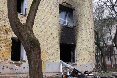 Chernihiv Ukrayna 03.30.2022 Rusya 'nın Chernihiv şehrini bombalamasının sonuçları