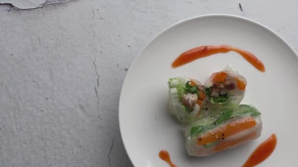 Verduras Pollo Papel Arroz Envuelto Con Salsa Chile Cocinar Con — Vídeos de Stock