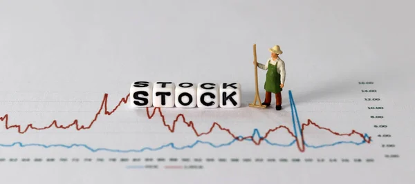 Business Concept Graphs Miniature People White Cube Stock Text — Fotografia de Stock
