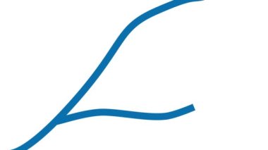 Yolda duran madeni paralar ve minyatür kuryeler. Kurye hizmeti ve maliyet kavramı.