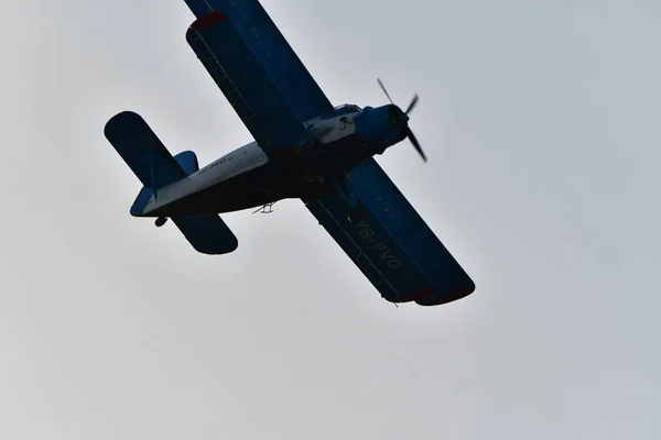 Utility Aircraft Biplane Used Primarily Utility Aircraft Agriculture Spreading Low — Stock Photo, Image