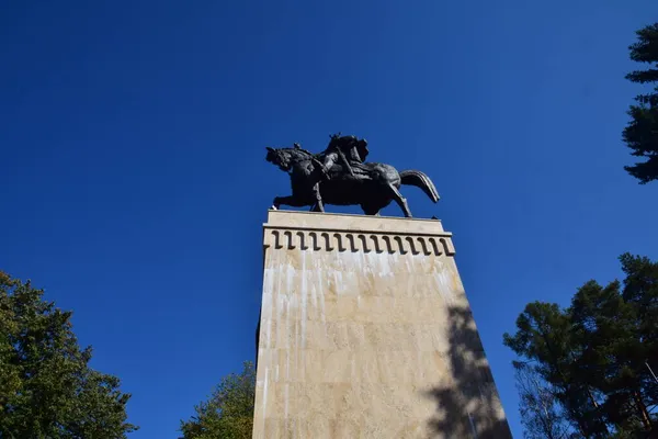 Estatua Ecuestre Esteban Grande Suceava Monumento Bronce Dedicado Voivoda Moldavo — Foto de Stock