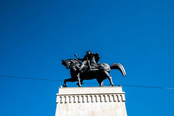 Die Reiterstatue Von Stefan Dem Großen Suceava Ist Ein Bronzedenkmal — Stockfoto