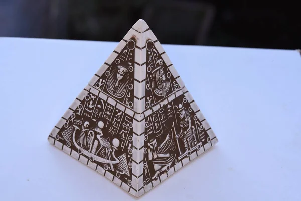 Souvenir Pierre Représentant Grande Pyramide Gizeh Comme Ils Ont Été — Photo