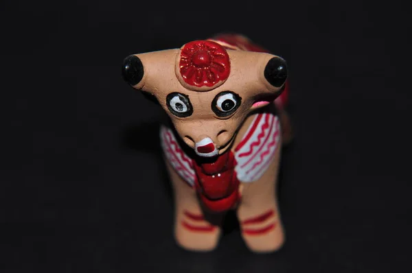 Souvenirs Representing Pukara Bulls Bringers Luck Prosperity Made Ceramics Folk — стоковое фото