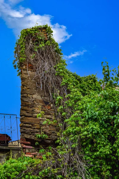 Ein Turm Der Festung Sighisoara Umgeben Von Einer Mauer Gebaut — Stockfoto