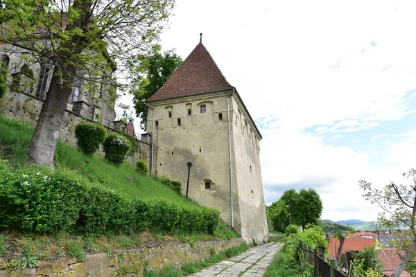 Une Tour Forteresse Sighisoara Entourée Mur Construite Pour Protéger Ville — Photo