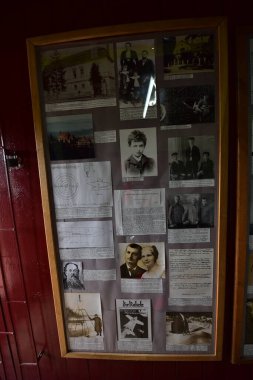 Saat Kulesi Müzesi veya Eski Sighisoara Müzesi Romanya 'da dikey olarak düzenlenmiş tek müzedir ve arkeolojik parçalar, tekstil, ahşap ve cam el sanatları loncalarının simgelerinden oluşmaktadır..