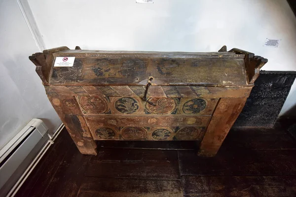 Mittelalterliche Möbel Aus Sighisoara Handgefertigt Aus Holz Verschiedenen Hölzern Tanne — Stockfoto