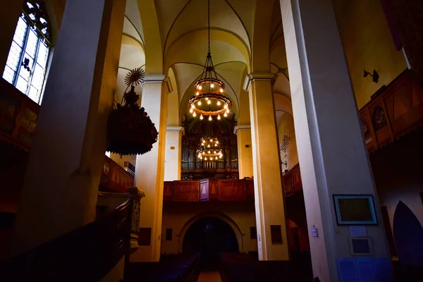 Der Katholischen Kirche Von Sighisoara Mit Orgel Bögen Römischen Rosetten — Stockfoto