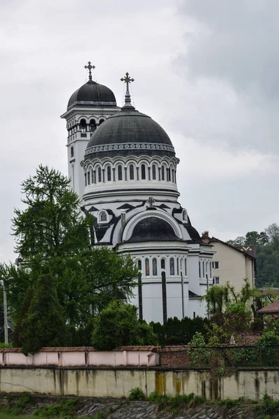 Iglesia Ortodoxa Romana Lugar Culto Tiene Forma Una Nave Orientada — Foto de Stock