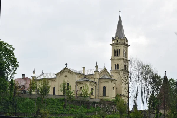 Sighisoara Kalesi Ndeki Katolik Kilisesi Talyan Mimarisinden Esinlenerek Dekoratif Kemerler — Stok fotoğraf