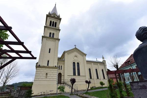 Den Katolske Kirke Sighisoara Bygget Eklektisk Stil Inspireret Italiensk Arkitektur - Stock-foto
