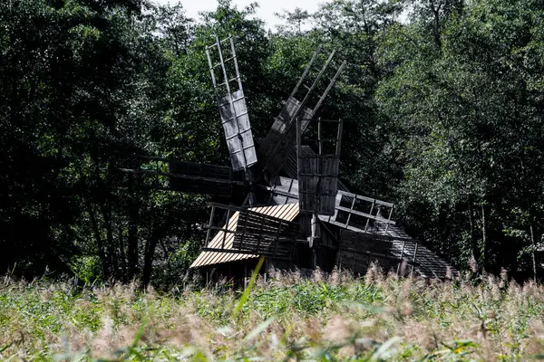 Die Windmühle Ist Eine Anlage Durch Die Der Wind Den — Stockfoto