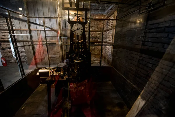 Внутри Средневековой Башни Сибиу Доступ Внутри Башни Сделан Маленькой Двери — стоковое фото