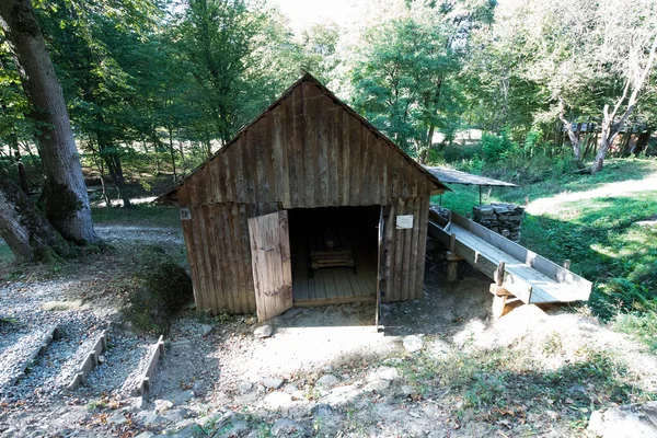 Das Sägewerk Oder Die Mühle Aus Mittelalterlichem Holz Ist Eine — Stockfoto