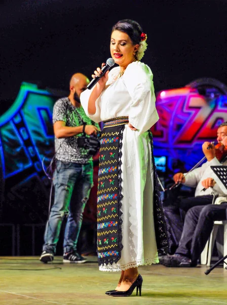 Targu Jiu Romania Mayis 2018 Gorja Halk Kostümlü Sanatçılar Kadınlar — Stok fotoğraf