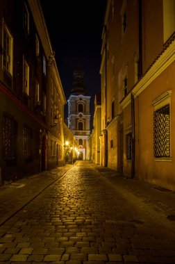 Gece Şehir - Poznan 'da Tarihi Sokak