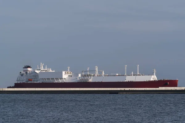 Lng Tanker Statek Dostawą Gazu Trafia Portu — Zdjęcie stockowe
