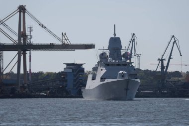 BATI POLİTAN - POLAND - 2022 Hollanda Donanmasının modern bir firkateyni denize açılır.