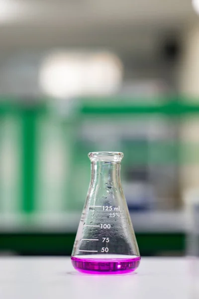 Scientist Working Titration Technique Laboratory — Fotografia de Stock