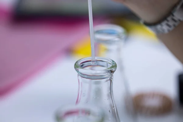 Scientist Working Titration Technique Laboratory — Zdjęcie stockowe