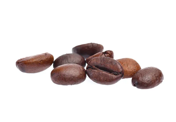 하얀 배경에 분리 된 커피콩 — 스톡 사진